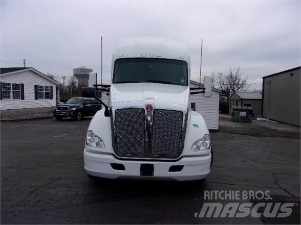 Kenworth T680 Sattelzugmaschinen