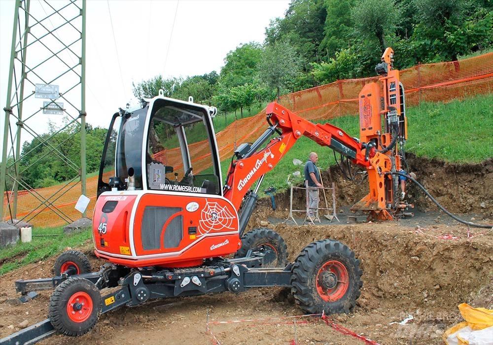 Euromach R45 Amphibienbagger