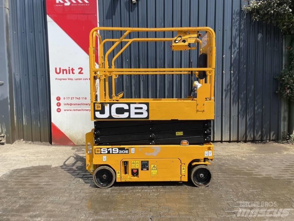 JCB S 1930 E Scheren-Arbeitsbühnen