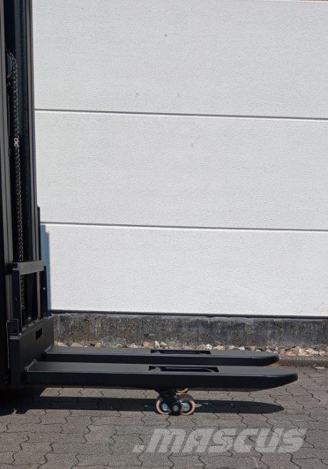 Toyota SWE160L Selbstfahrstapler