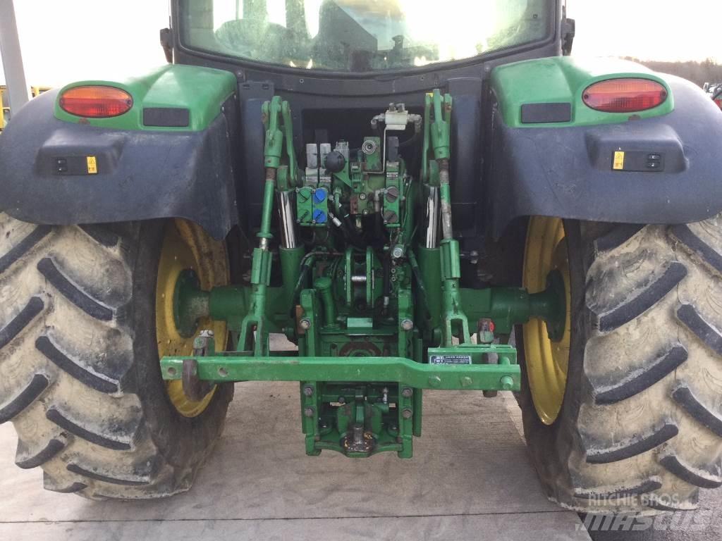 John Deere 6125R Traktoren