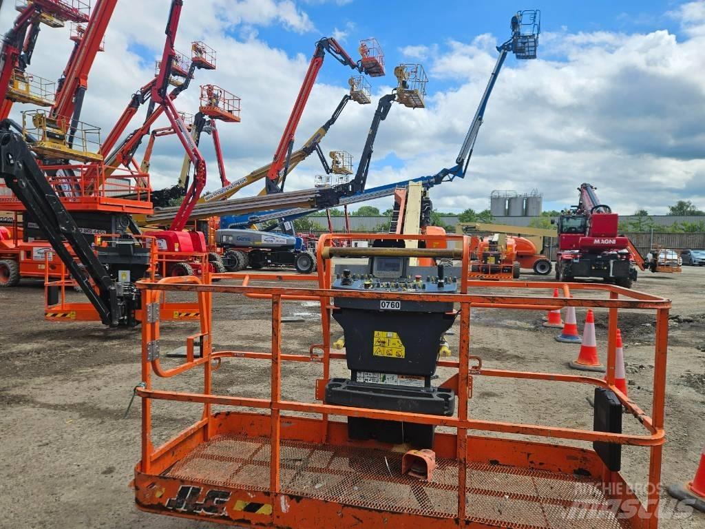 JLG 1500 SJ Teleskopbühnen