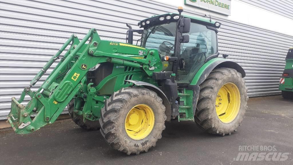 John Deere 6130 R Traktoren