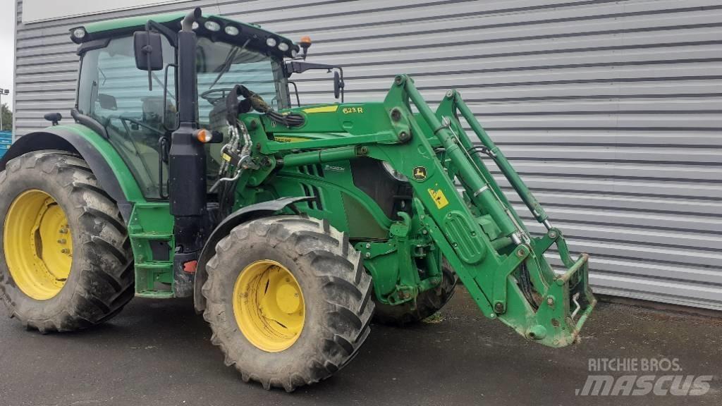 John Deere 6130 R Traktoren