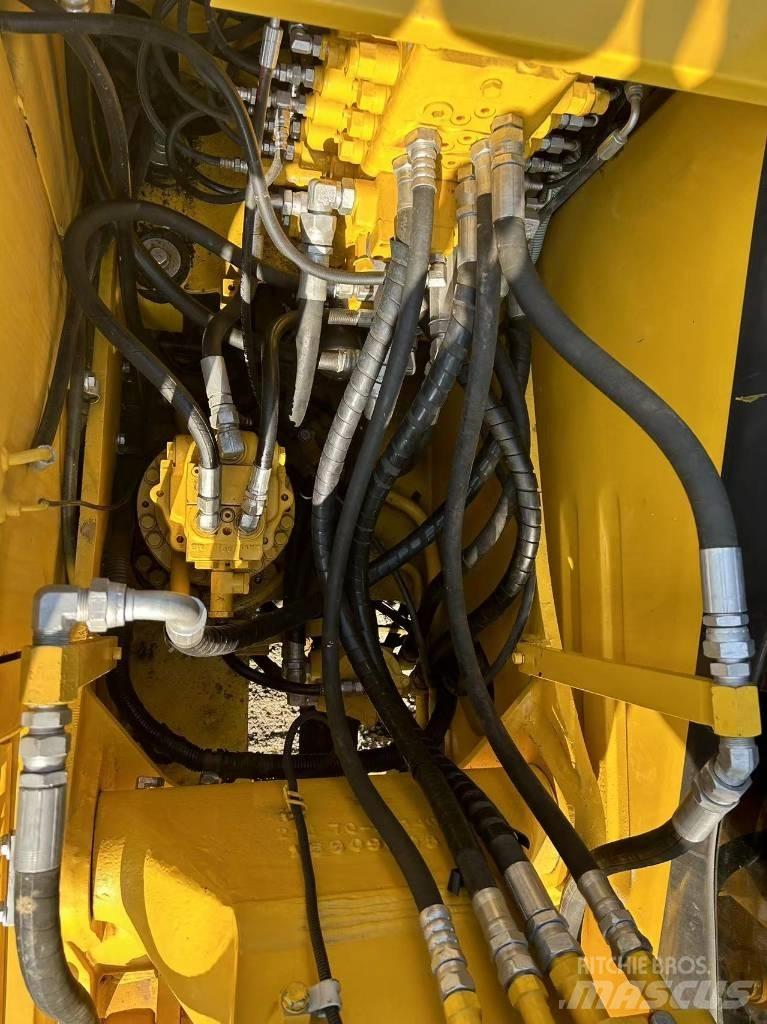 Komatsu PC 130 Midibagger  7t - 12t