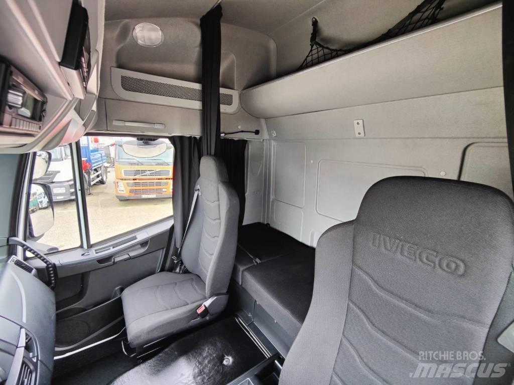 Iveco 180E 28 Kastenaufbau