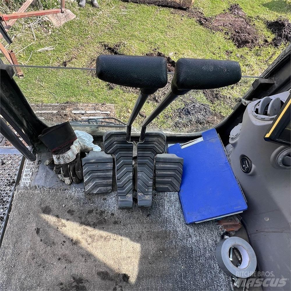 Volvo EC220 EL Raupenbagger