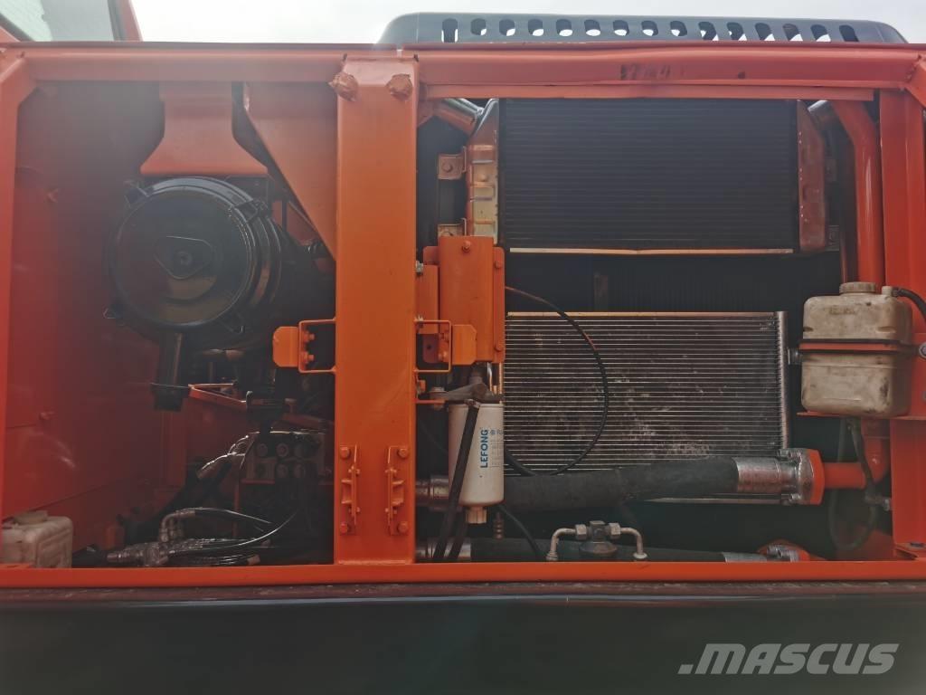 Doosan DX225LC-9C Raupenbagger