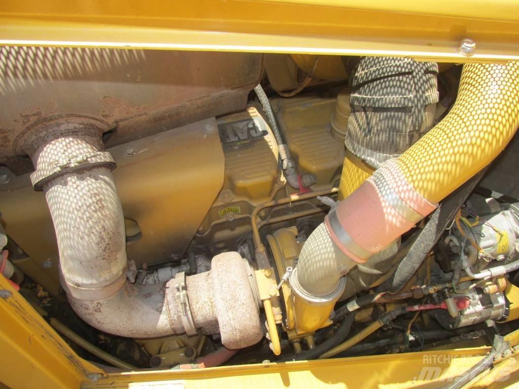 CAT D 8 T Bulldozer