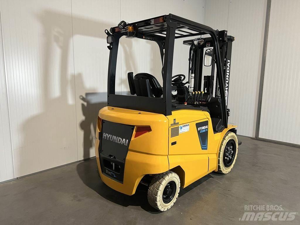 Hyundai 25BE-X Elektro Stapler