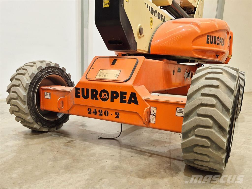 JLG E600JP Gelenkteleskoparbeitsbühnen