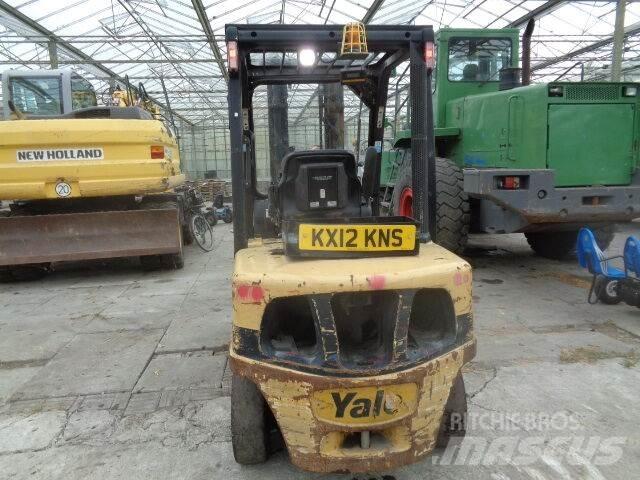 Yale GDP35VX Diesel Stapler