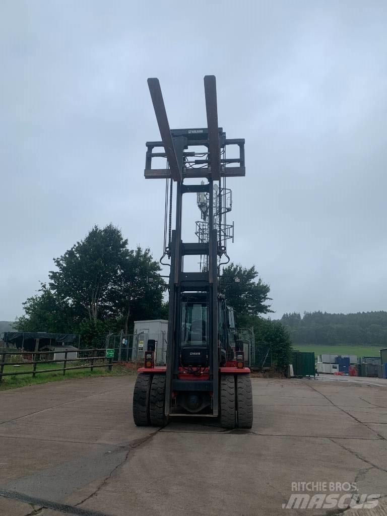 Kalmar DCG120-12 Diesel Stapler