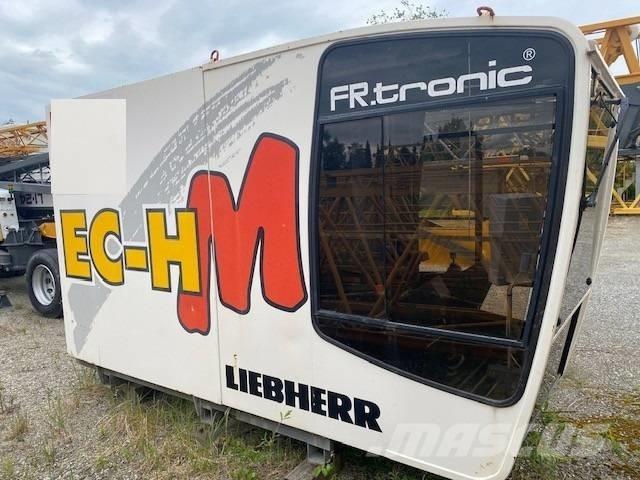Liebherr 132 EC-HM Turmdrehkrane