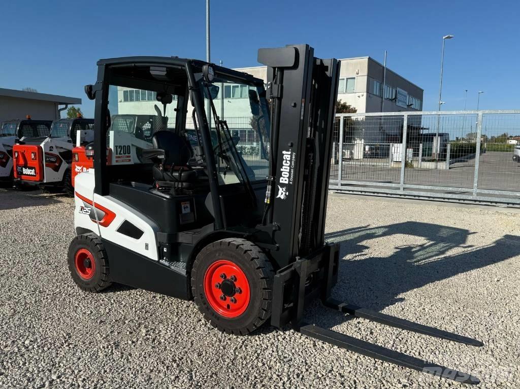 Bobcat D 25 S-9 Diesel Stapler