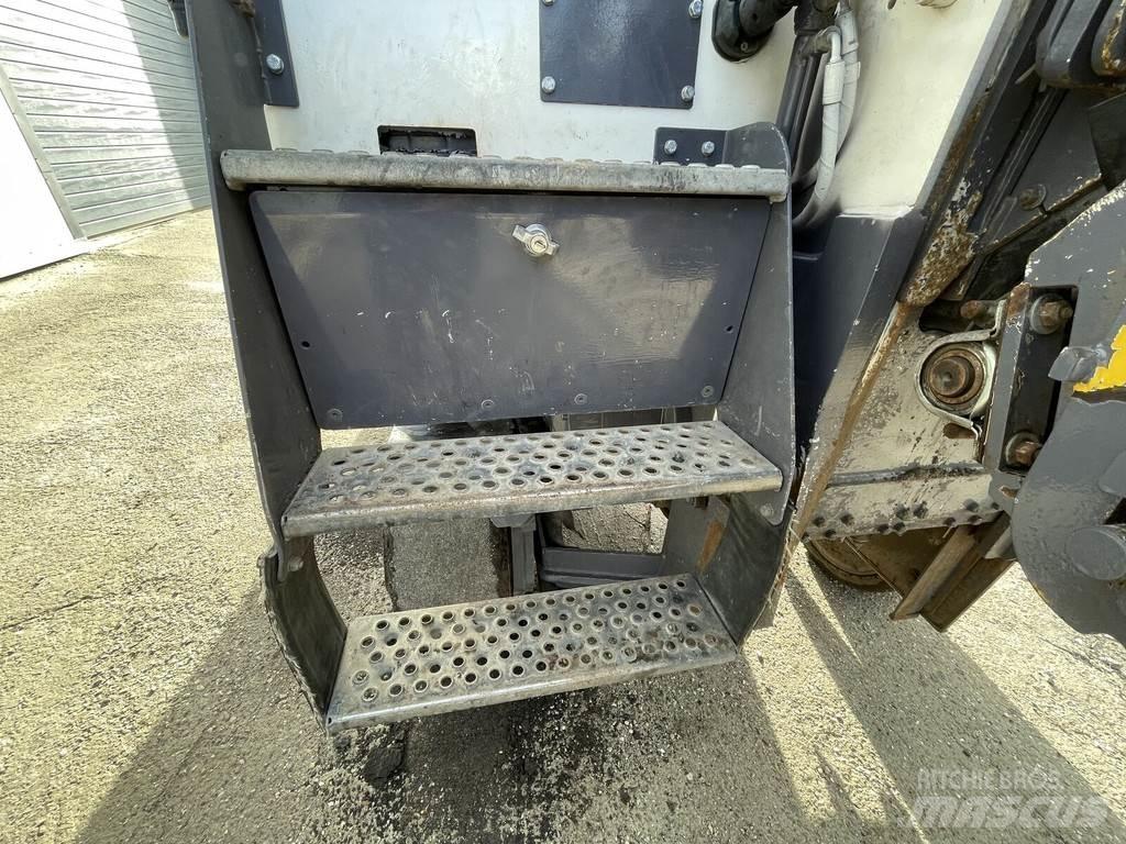 Wirtgen W 50DC Asphaltfräsen