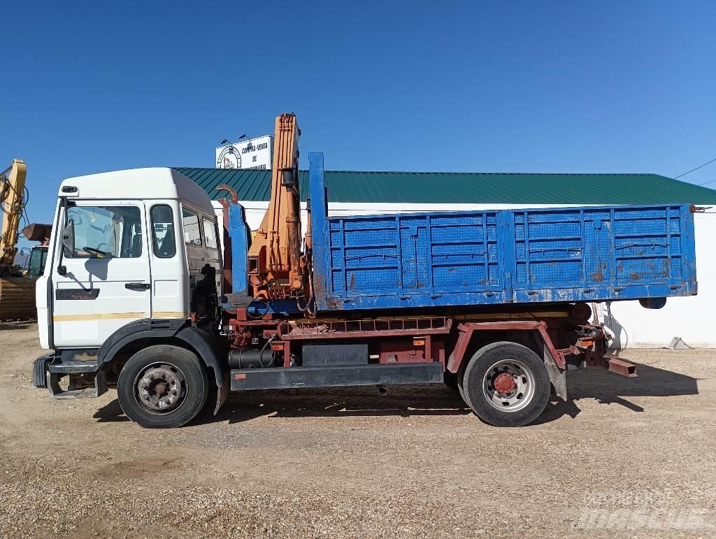 Renault M 210 Absetzkipper