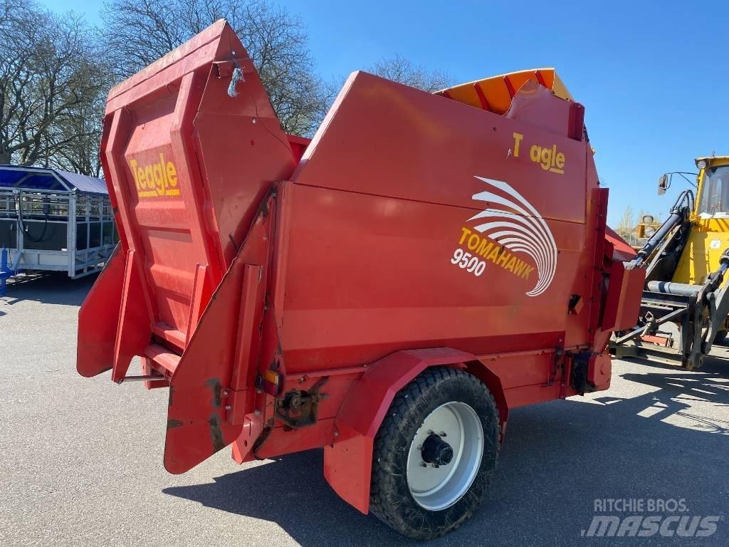 Tomahawk Teagle 9500 Ballenschredder, -schneider und -wickler