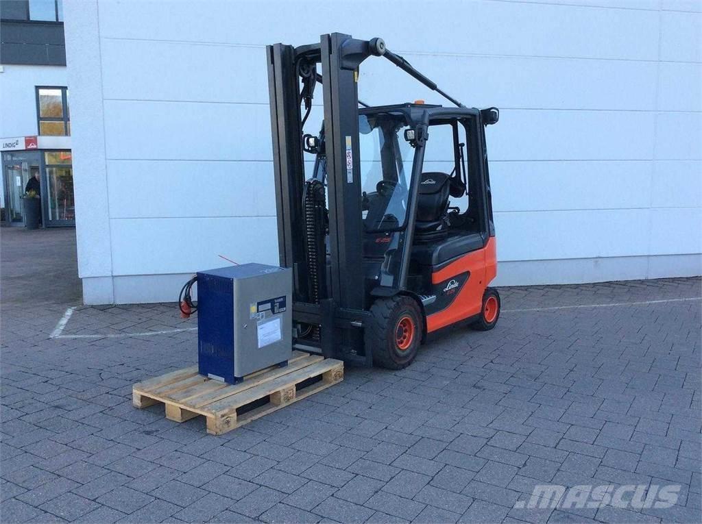 Linde E25 Elektro Stapler