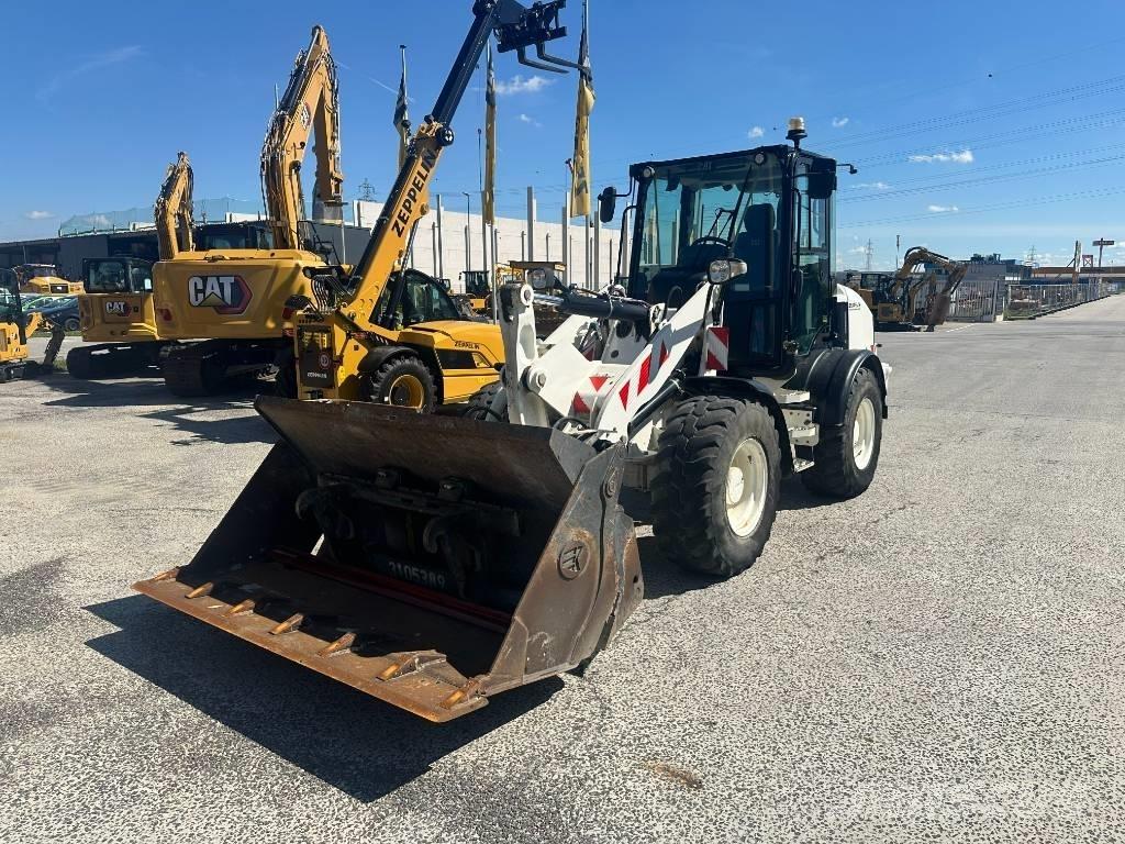 CAT 908 M Radlader