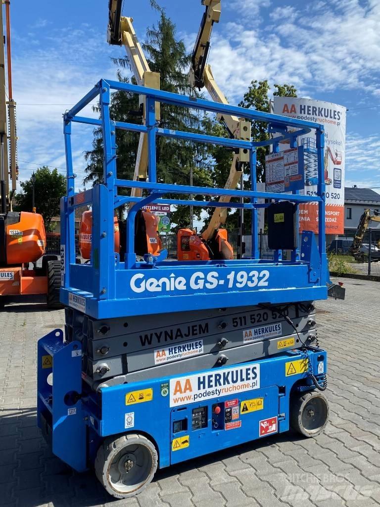 Genie GS 1932 Scheren-Arbeitsbühnen
