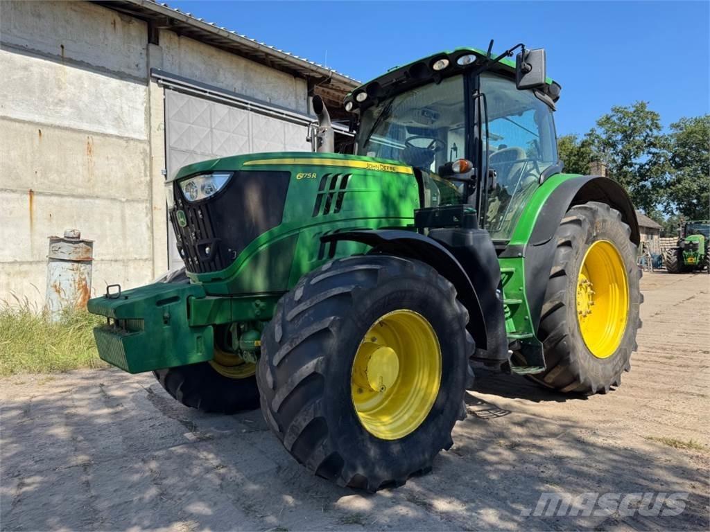 John Deere 6175 r Traktoren