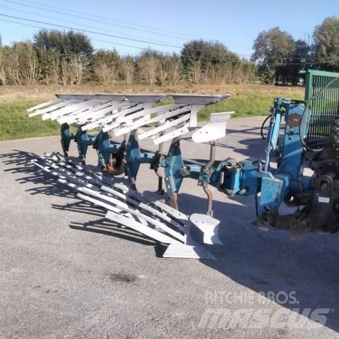 Rabe RABEWERK Wendepflüge