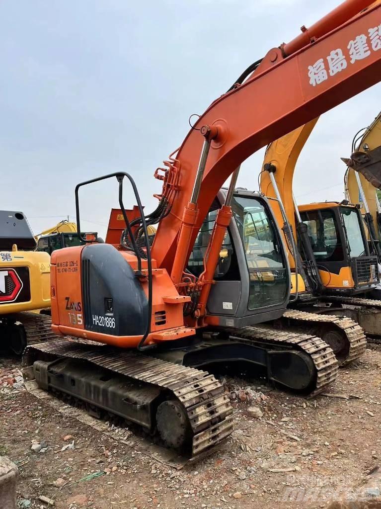 Hitachi ZX 135 US Raupenbagger
