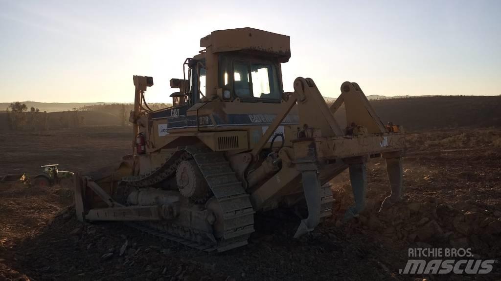 CAT D 7 R Bulldozer