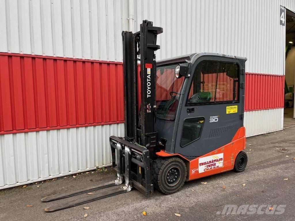 Toyota 8 FBMT 30 Elektro Stapler
