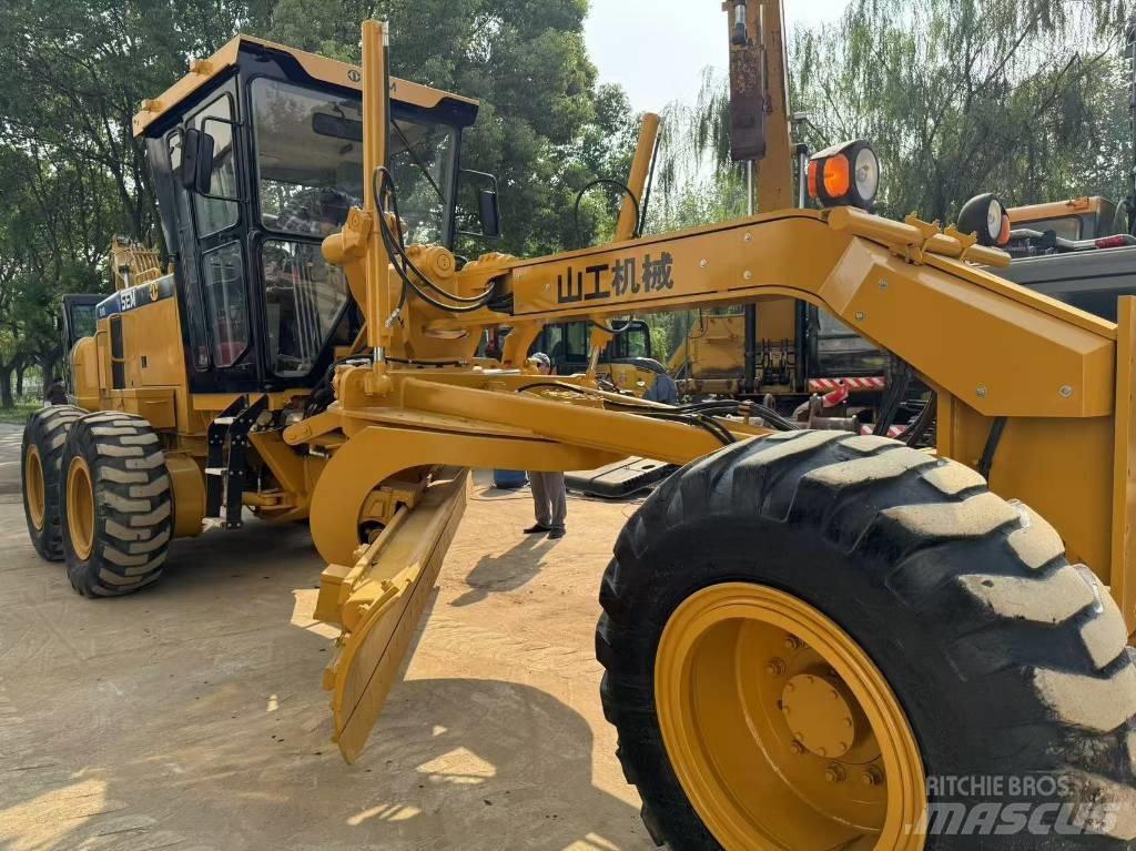 SEM 919 Grader