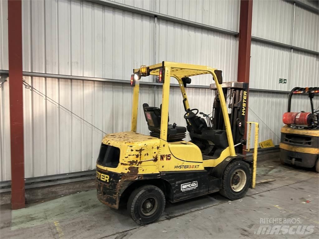 Hyster H3.0XT Diesel Stapler