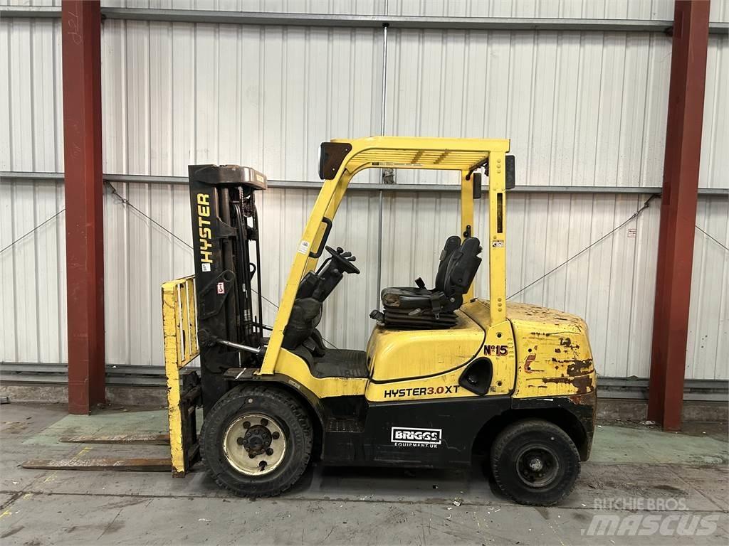 Hyster H3.0XT Diesel Stapler
