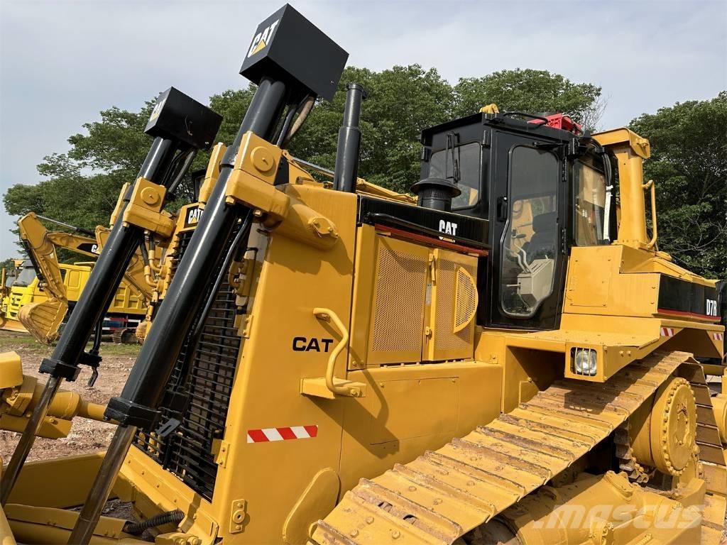 CAT D7R Bulldozer
