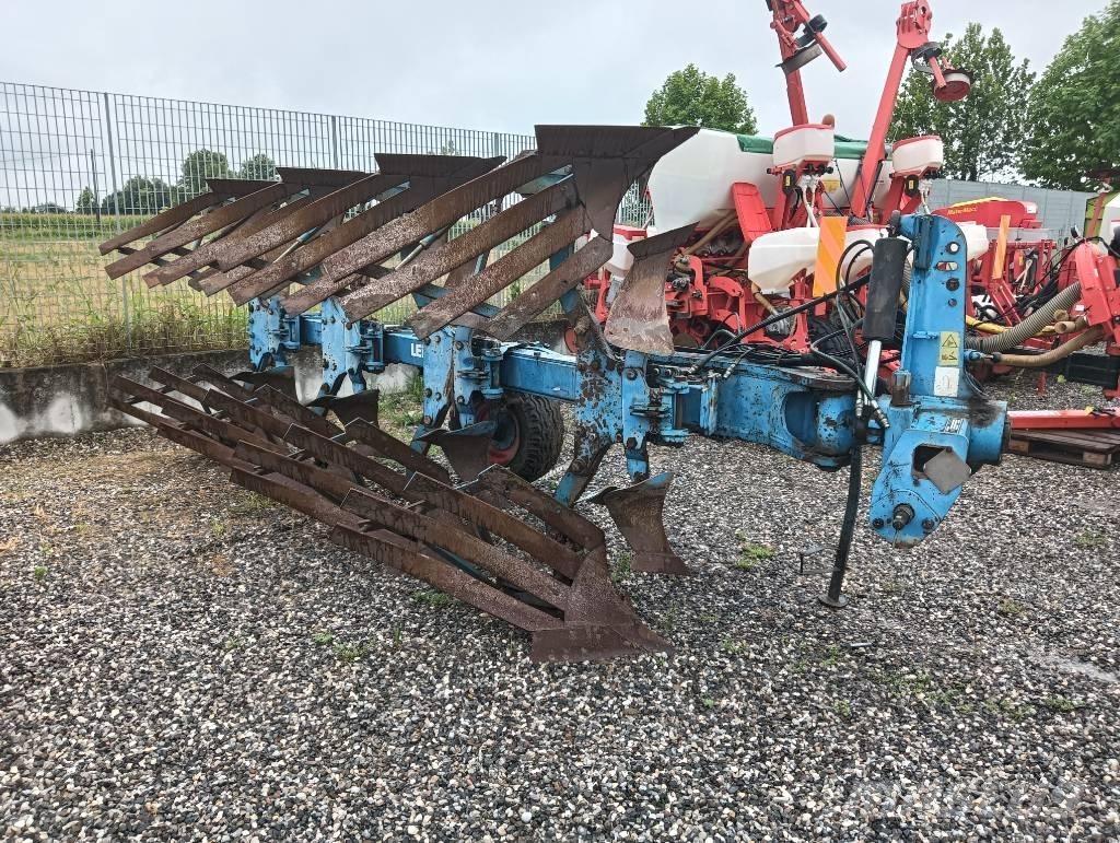 Lemken Vari-Opal 9 Meißelgrubber