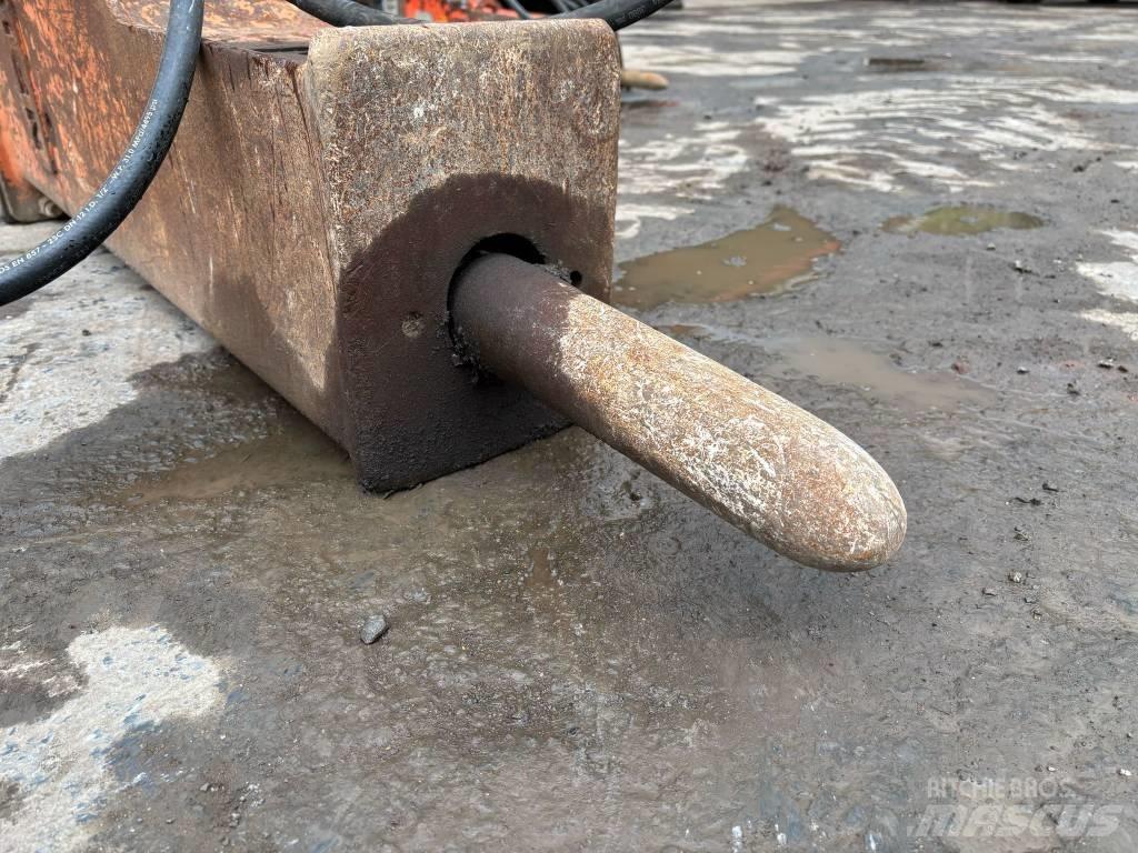 NPK GH 3 Hammer / Brecher