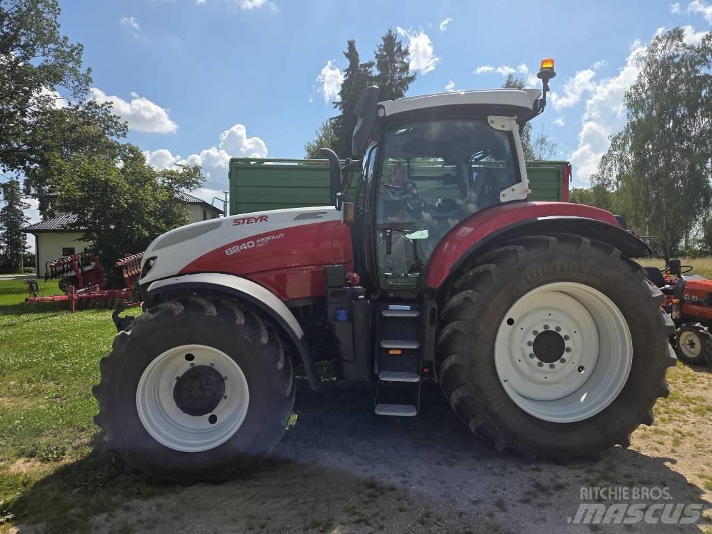  Styre 6240 Traktoren