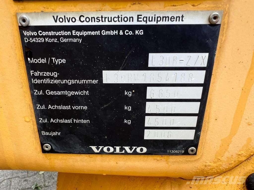 Volvo L 30 B Radlader