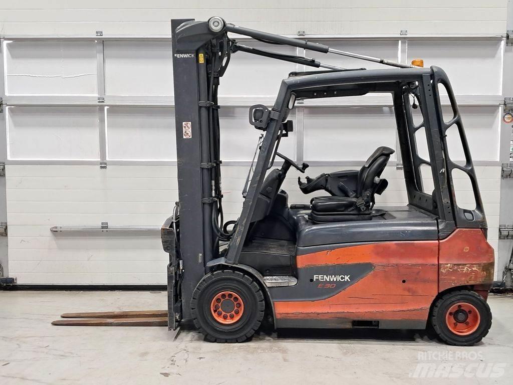 Linde E30L-01 Elektro Stapler