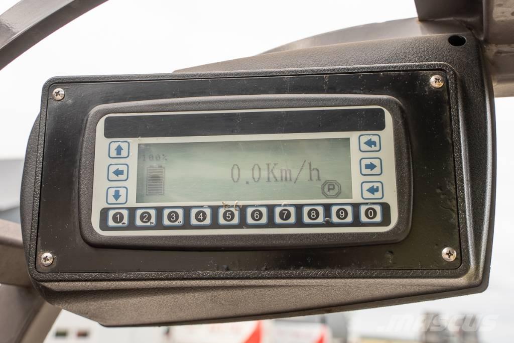 Manitou ME 435 Elektro Stapler