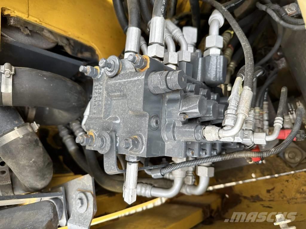 Komatsu PC78US Midibagger  7t - 12t