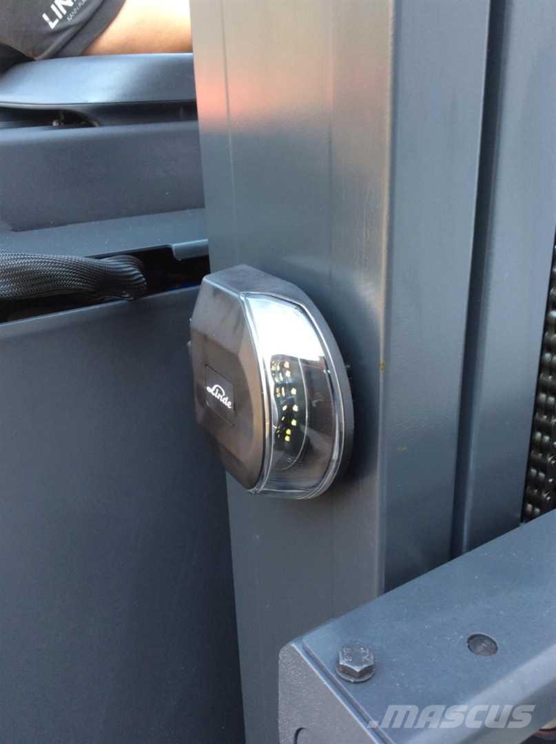 Linde R14 Schubmaststapler