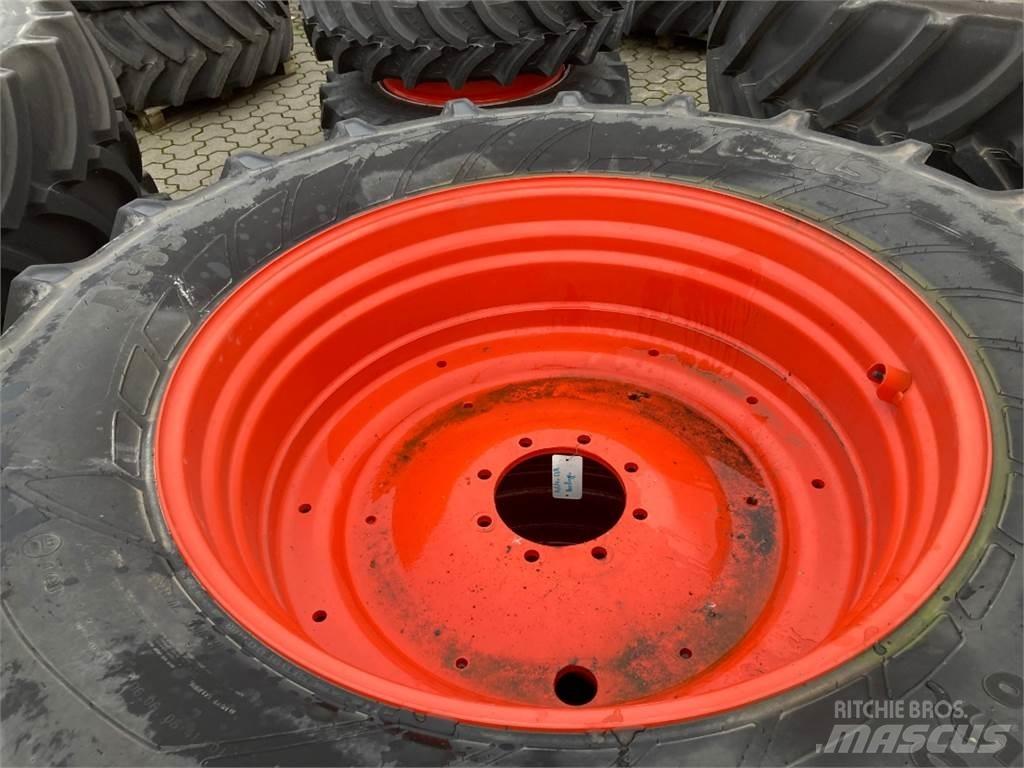Mitas 2x 650/65R42 Sonstiges Traktorzubehör