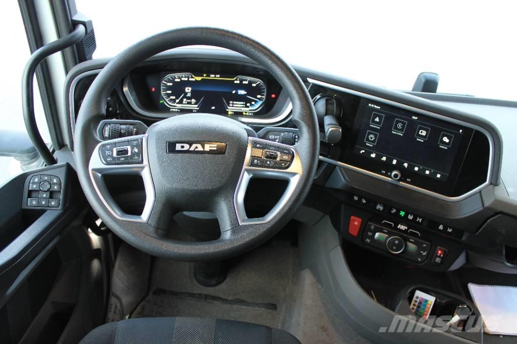 DAF XF 530 FAS Pritschenwagen/Pritschenwagen mit Seitenklappe