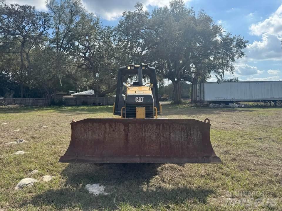 CAT D 3 K 2 LGP Bulldozer