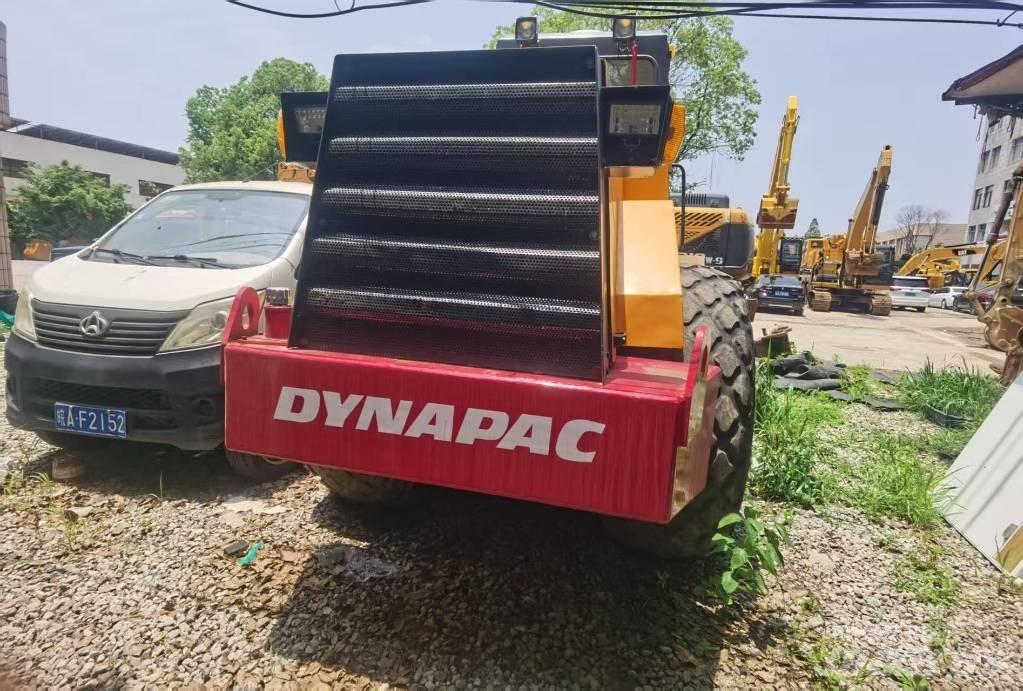 Dynapac ca251d Walzenzüge
