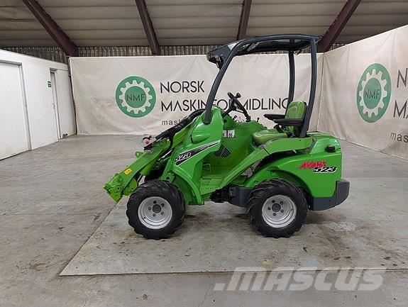 Avant 523 Geräteträger