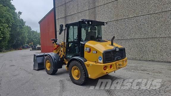 CAT 906 Radlader