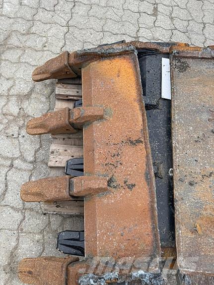 CAT TENNER Sonstige Landmaschinen