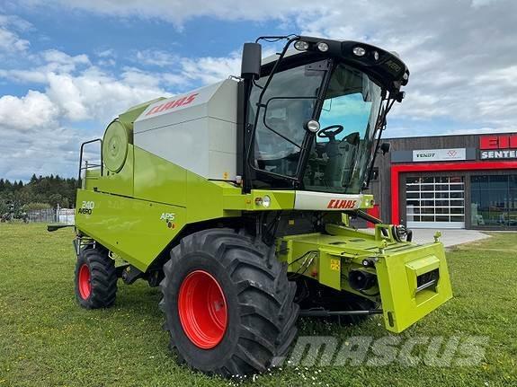 CLAAS Avero 240 Mähdrescher